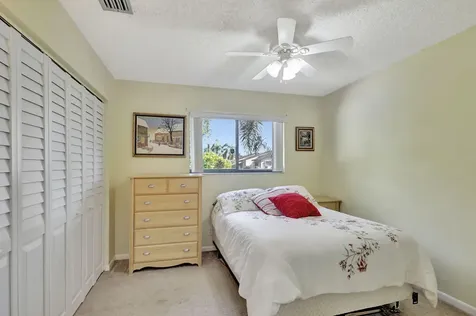 42 Kensington Lane Boynton Beach FL 33426