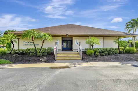 42 Kensington Lane Boynton Beach FL 33426