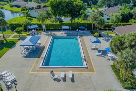 42 Kensington Lane Boynton Beach FL 33426