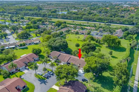 42 Kensington Lane Boynton Beach FL 33426