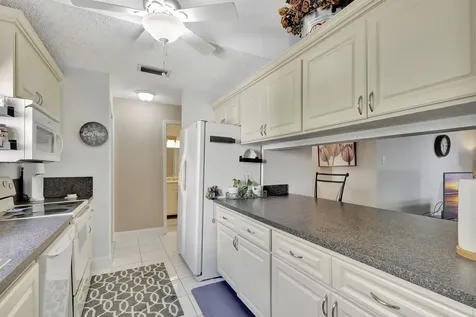 42 Kensington Lane Boynton Beach FL 33426