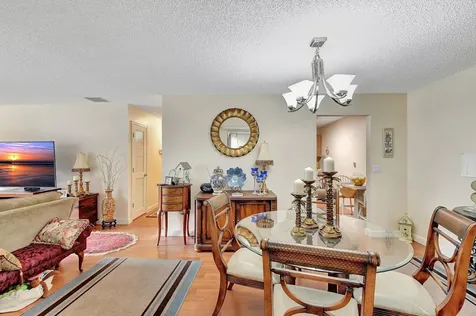 10093 44th Way Boynton Beach FL 33436