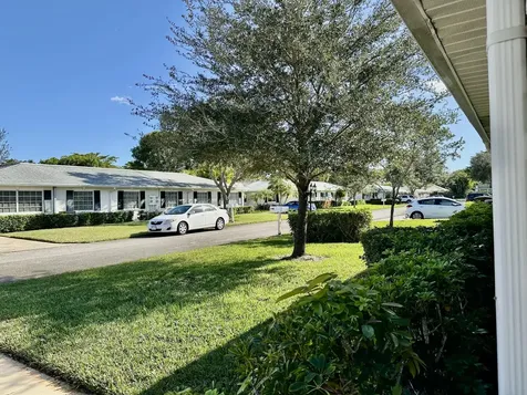10093 44th Way Boynton Beach FL 33436