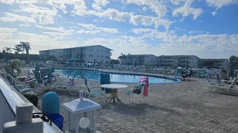 880 W Horizons Boynton Beach FL 33435
