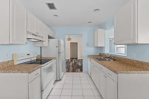 2078 Sw 13th Terrace Boynton Beach FL 33426