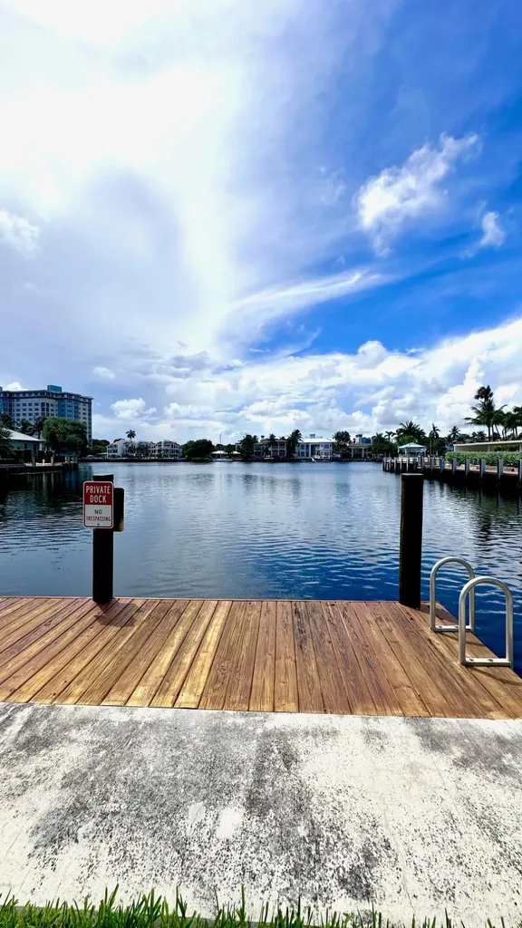 414 Seasage Drive Delray Beach FL 33483