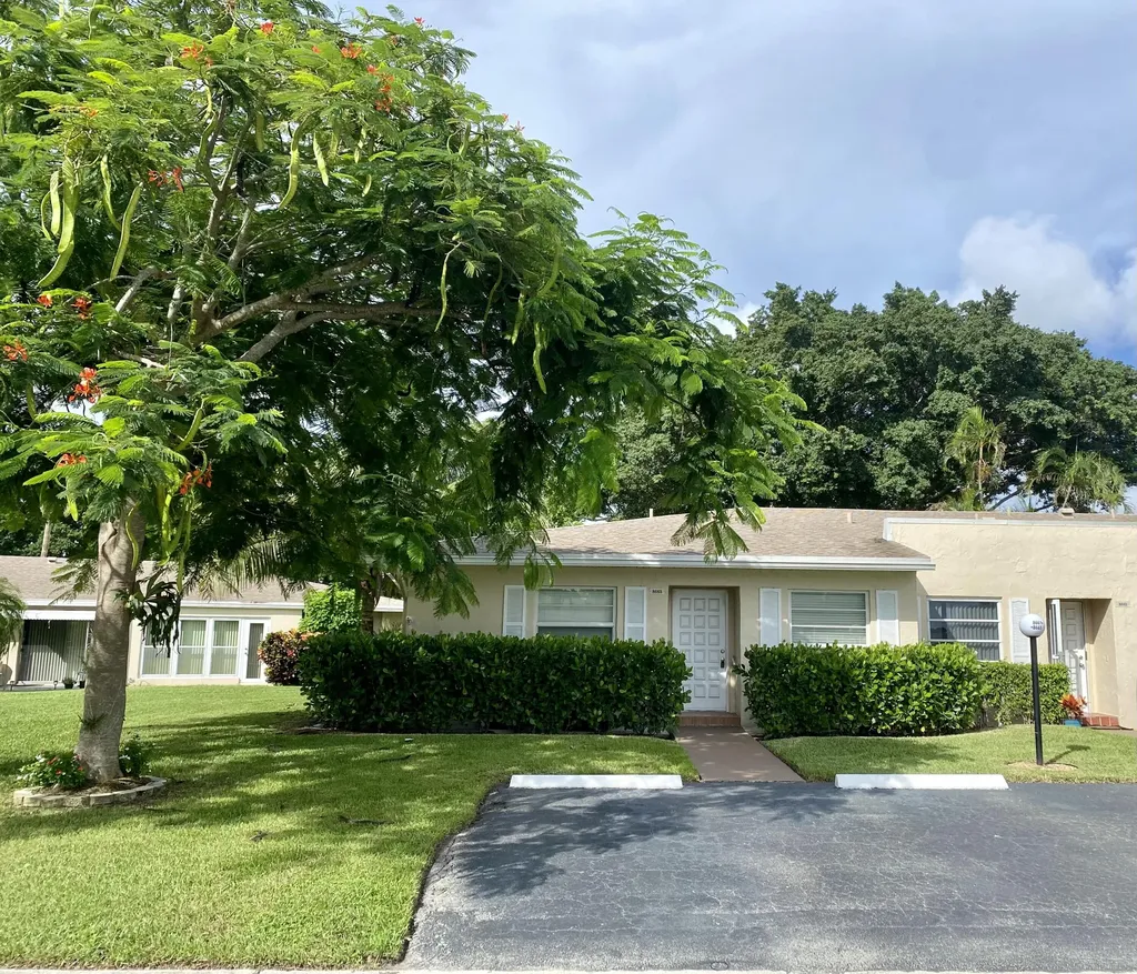 8665 Chevy Chase Drive Boca Raton FL 33433