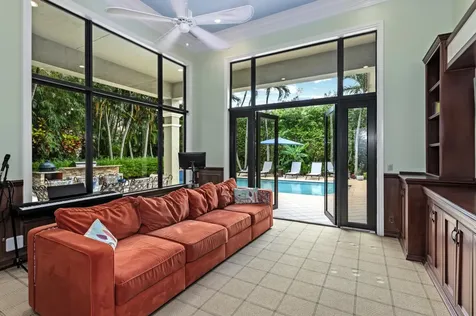717 Nw 4th Street Boca Raton FL 33486