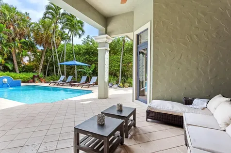 717 Nw 4th Street Boca Raton FL 33486