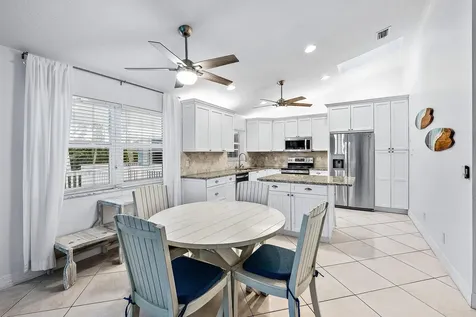 2507 N Ocean Drive Hutchinson Island FL 34949