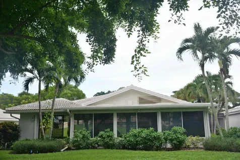 24 Glens Drive Boynton Beach FL 33436
