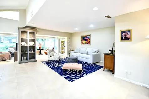 24 Glens Drive Boynton Beach FL 33436