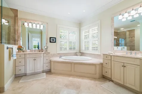 410 N Palm Island Circle Vero Beach FL 32963