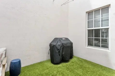 8331 Nw 8th Terrace Boca Raton FL 33487