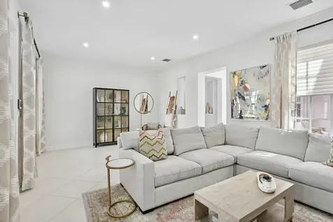 8331 Nw 8th Terrace Boca Raton FL 33487
