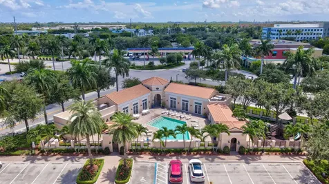 8331 Nw 8th Terrace Boca Raton FL 33487