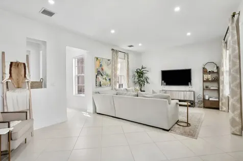8331 Nw 8th Terrace Boca Raton FL 33487