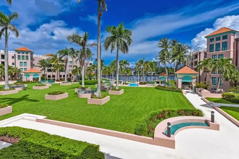 100 Se 5th Avenue Boca Raton FL 33432