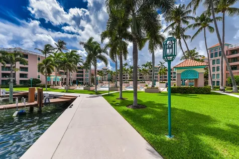 100 Se 5th Avenue Boca Raton FL 33432