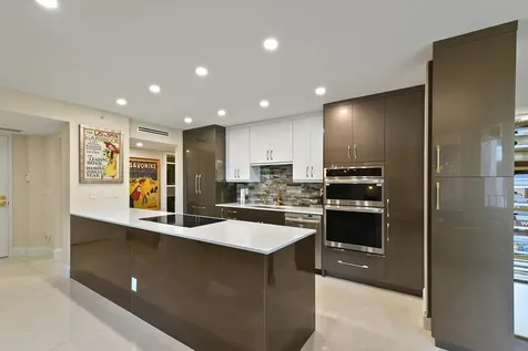 100 Se 5th Avenue Boca Raton FL 33432