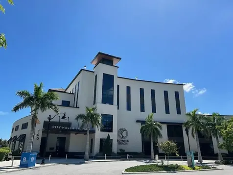 1830 W Meadows Circle Boynton Beach FL 33436