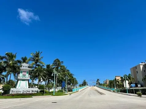1830 W Meadows Circle Boynton Beach FL 33436