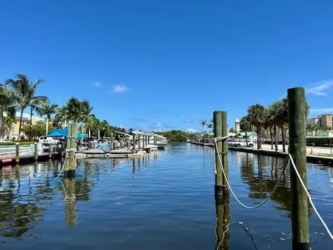 1830 W Meadows Circle Boynton Beach FL 33436