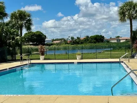 1422 W Meadows Circle Boynton Beach FL 33436