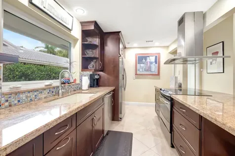 6858 Villas Drive Boca Raton FL 33433