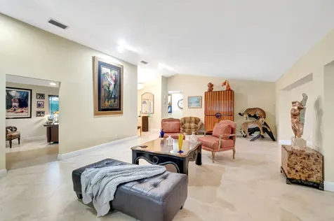 6858 Villas Drive Boca Raton FL 33433
