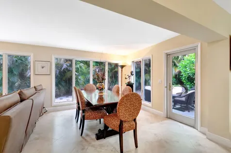6858 Villas Drive Boca Raton FL 33433