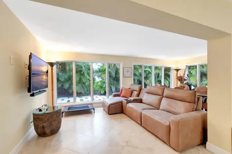6858 Villas Drive Boca Raton FL 33433