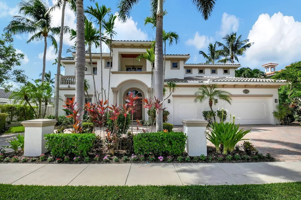 820 Ne Bay Isle Drive Boca Raton FL 33487