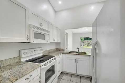 10390 Boynton Place Circle Boynton Beach FL 33437