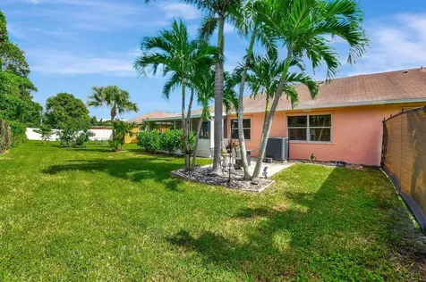 10390 Boynton Place Circle Boynton Beach FL 33437