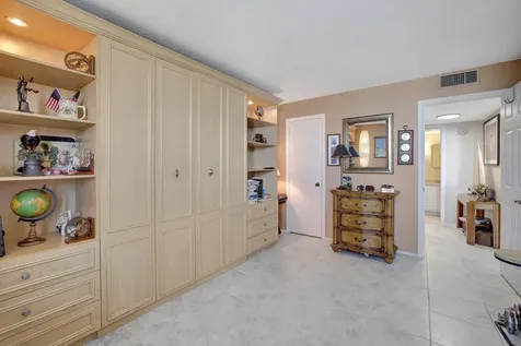 3015 N Ocean Boulevard Fort Lauderdale FL 33308