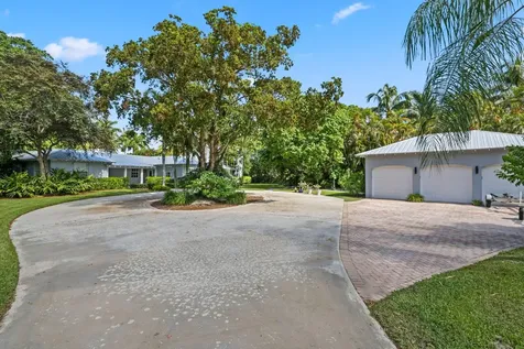 920 Hibiscus Lane Delray Beach FL 33444