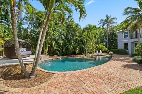 920 Hibiscus Lane Delray Beach FL 33444