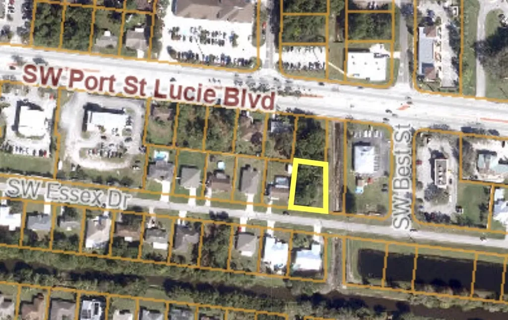 131 SW Essex Drive Port Saint Lucie FL 34984