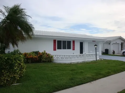 2204 Sw 19th Avenue Boynton Beach FL 33426