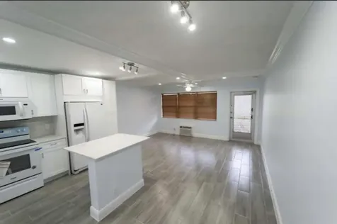 309 Windsor West Palm Beach FL 33417