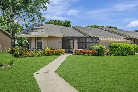 10958 Lake Front Place Boca Raton FL 33498