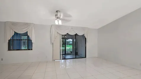 10958 Lake Front Place Boca Raton FL 33498