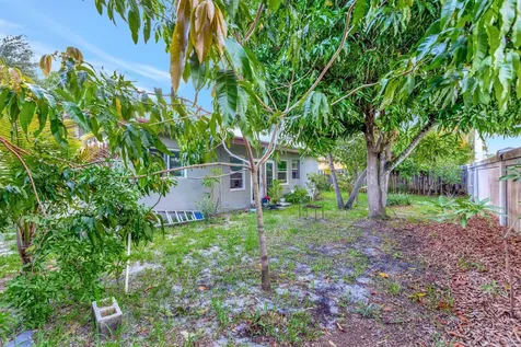 8001 Nw 3rd Place Margate FL 33063