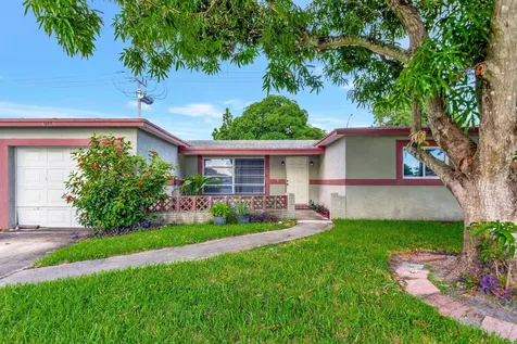 8001 Nw 3rd Place Margate FL 33063