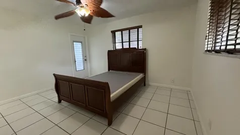 2647 N Garden Drive Lake Worth FL 33461