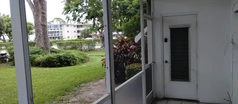 2647 N Garden Drive Lake Worth FL 33461
