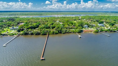 8073 S Indian River Drive Fort Pierce FL 34982