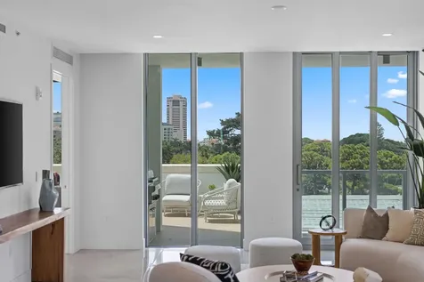 475 E Royal Palm Road Boca Raton FL 33432