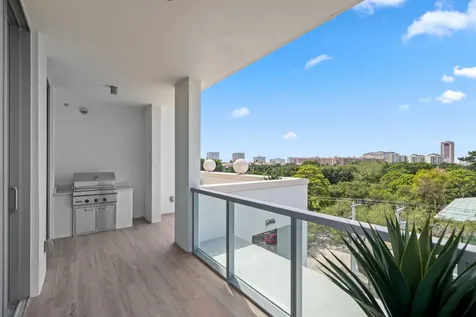 475 E Royal Palm Road Boca Raton FL 33432